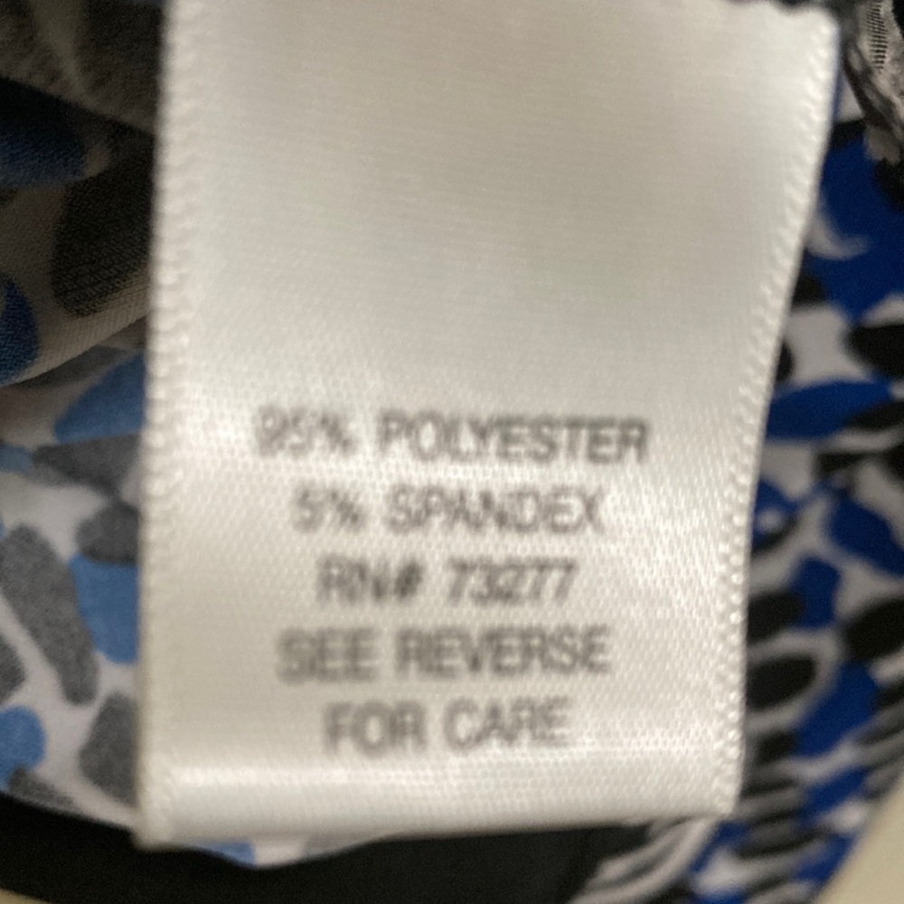 Dana Buchman Stretchy Diamond/Splotch Tunic - Picture 11 of 11